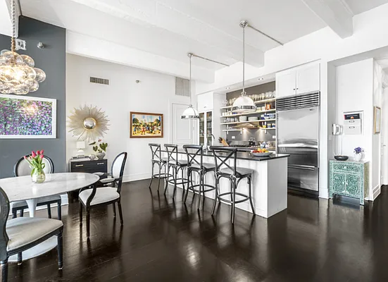 Rented by Compass | media 2
