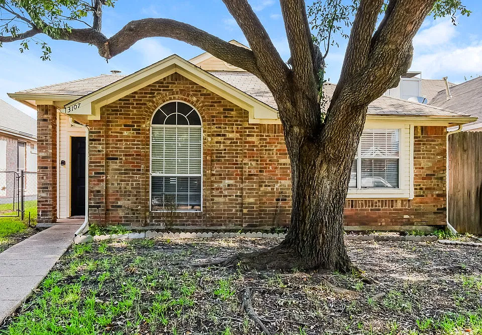 3107 Sara Dr