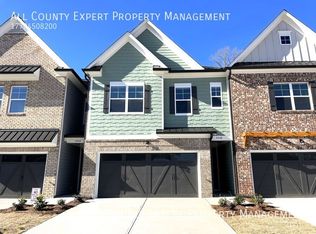 5538 Leyland Dr, Flowery Branch, GA 30542