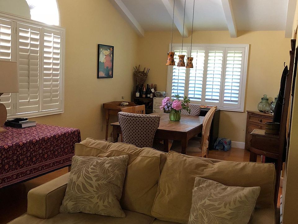 1st image of 9454 Jessica Dr