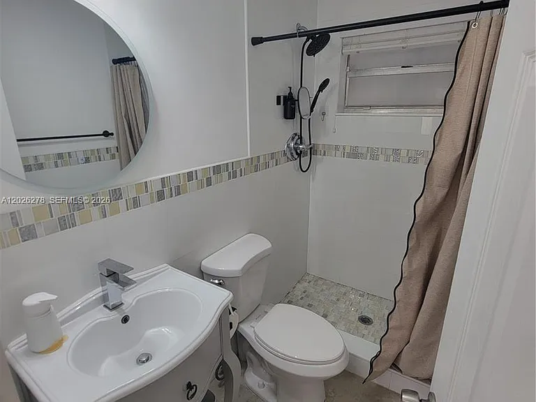 1052 SW 79th Ave — Photo 15