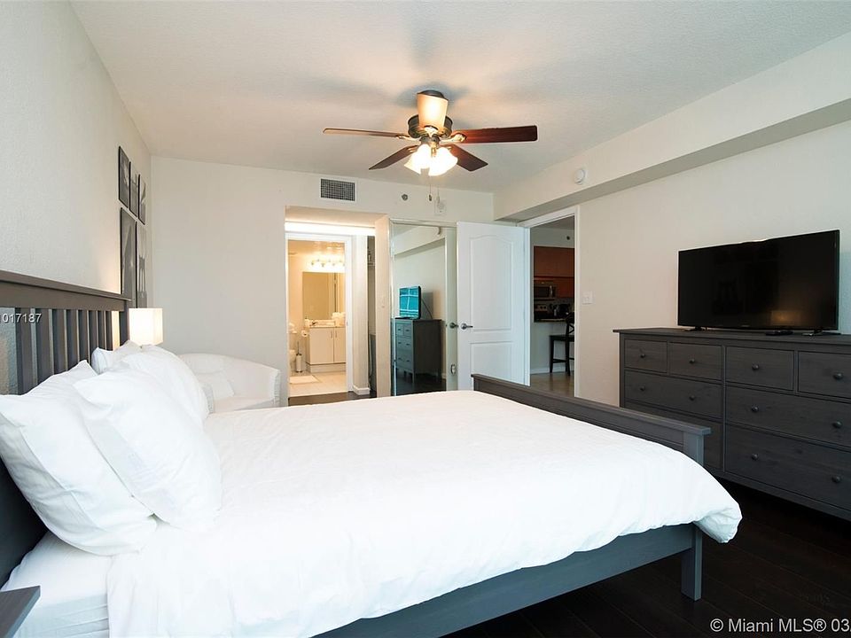 1st image of 1200 Brickell Bay Dr APT 4018