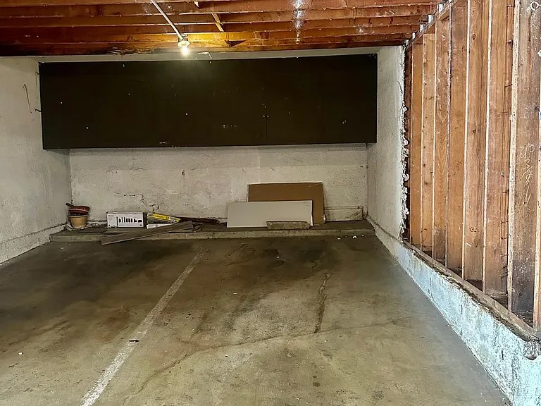 882 N Victor Ave #18 — Photo 15