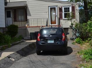 19R Manns Ct, Woburn, MA 01801
