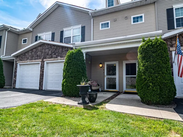 303 Avalon Pl, Cohoes, NY 12047