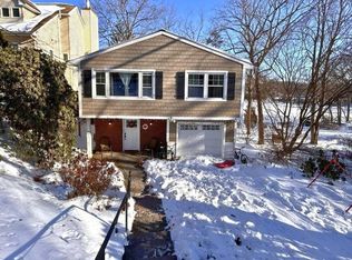 3 Hillside Rd, Denville, NJ 07834