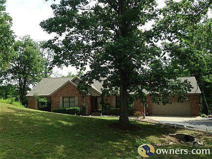 3 BR 2 BA Brick house Reidland