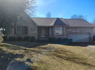 29 Bluebird Ln, Lafayette, TN 37083