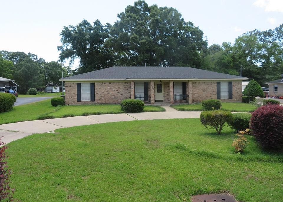 1st image of 4441 Nicholl Dr
