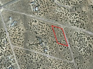 54143 N Siesta Ln, Seligman, AZ 86337