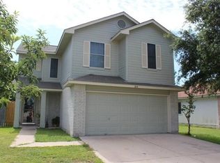 214 Summerside Ave, Lockhart, TX 78644