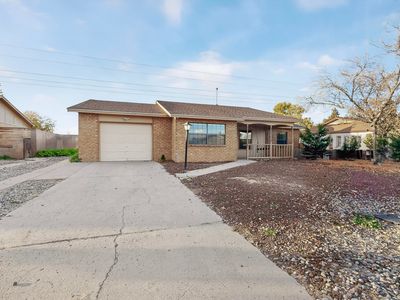 469 Wagon Train Dr SE, Rio Rancho, NM, 87124