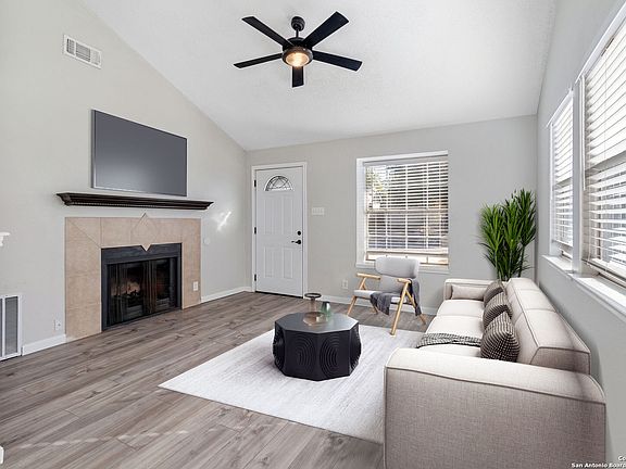 3rd image of 7503 ALVERSTONE WAY