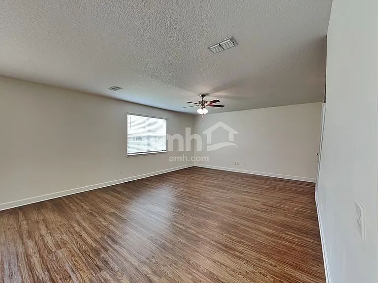 3058 Creek Village Lane Grn — Photo 6