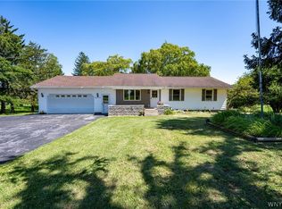 9395 Upton Rd, Batavia, NY 14020