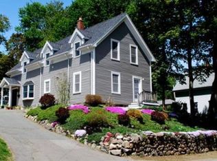 24 Hodgkins St, Gloucester, MA 01930