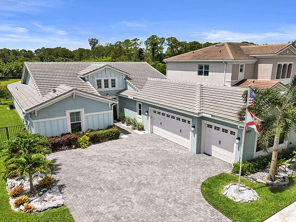 4th image of 15822 Orchard Drive