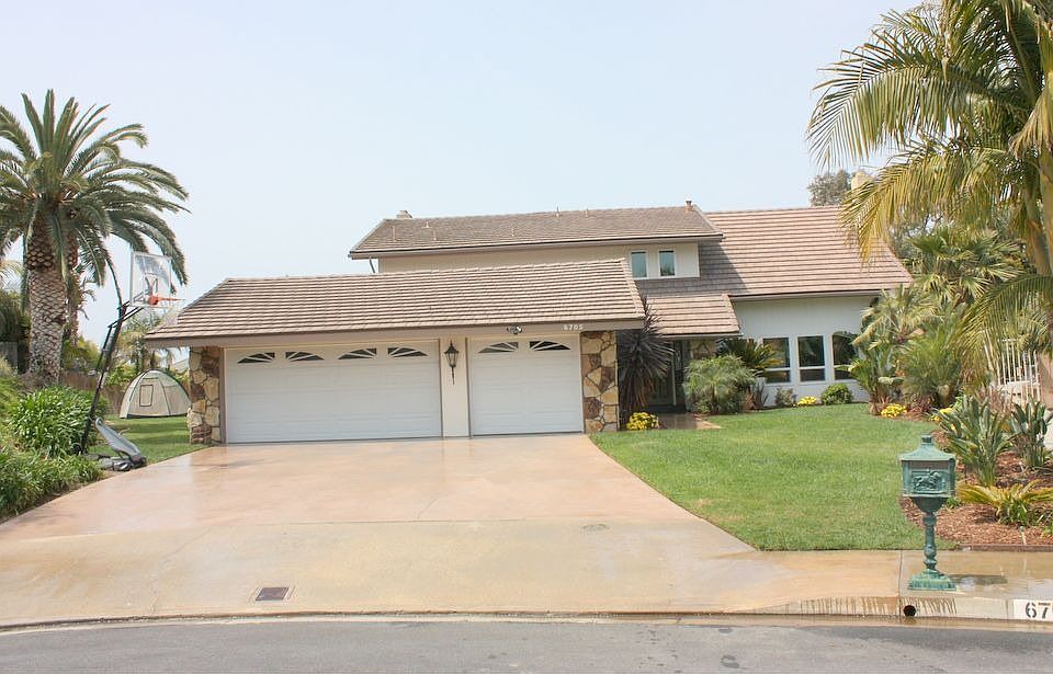 Large private lot on cul de sac