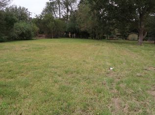 3400 Bryan Ave, Groves, TX 77619