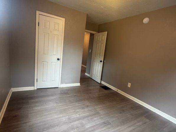 411 Ryburn Ave APT 2