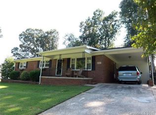 2327 Old Field Rd, Gastonia, NC 28056