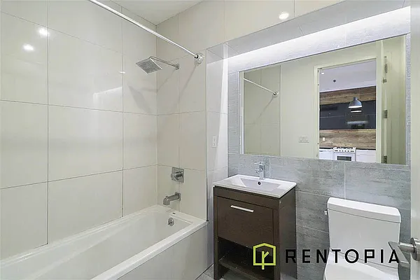 Rented by Rentopia | media 21