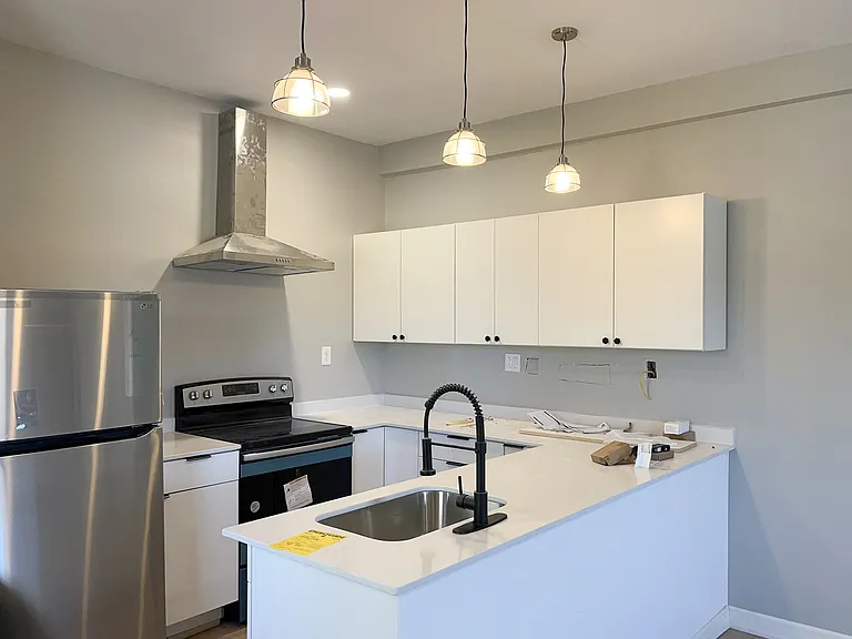 15094 Point Lookout Rd #4 — Photo 3
