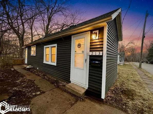 1213 Doemland St, Burlington, IA 52601
