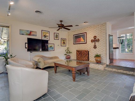 4th image of 235 Bohler Dr