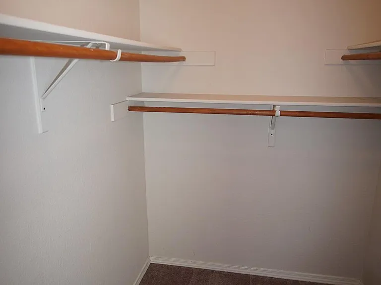 3400 Blue Earth Ln #D — Photo 13