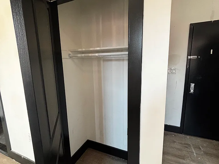 11-13 Thomas St #4E — Photo 5
