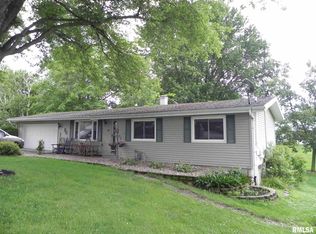 302 Henry Ct, Orion, IL 61273