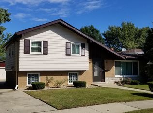 754 E 170th Pl, South Holland, IL 60473