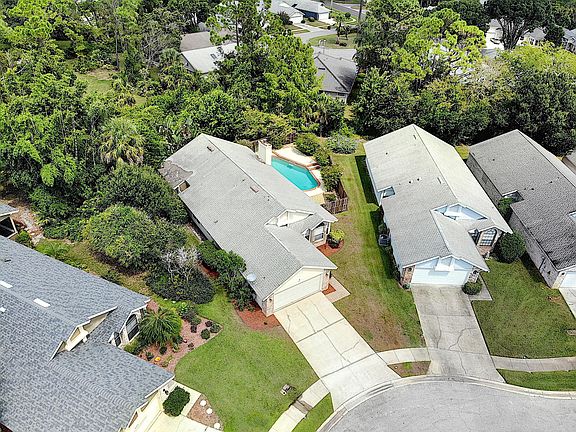 5th image of 921 Ashmeade Ct