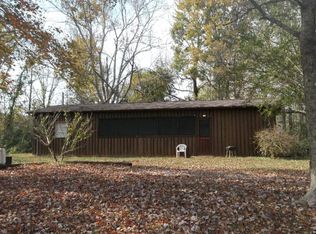 691 Veterans Dr, Marion, NC 28752