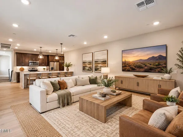 2121 W Sonoran Desert Drive #3, Phoenix, AZ 85085