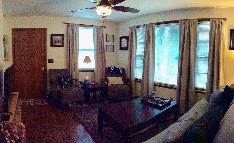 2nd image of 1208 Grandview Dr #A