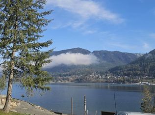623 Red Fir Rd, Hope, ID 83836