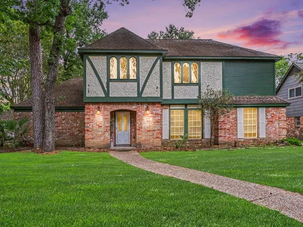 5823 Havenwoods Dr, Houston, TX 77066
