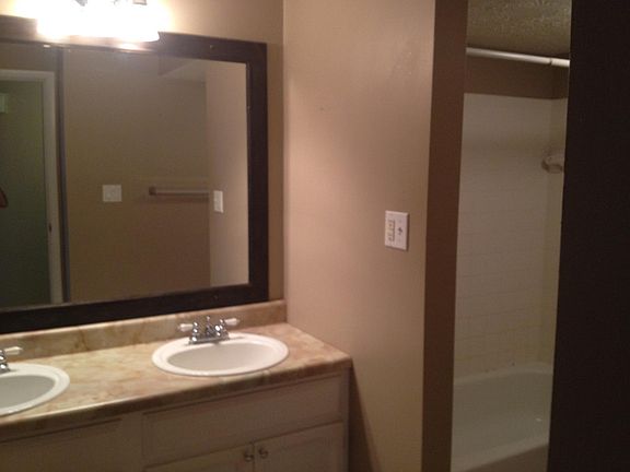 5th image of 9018 Squire Ct