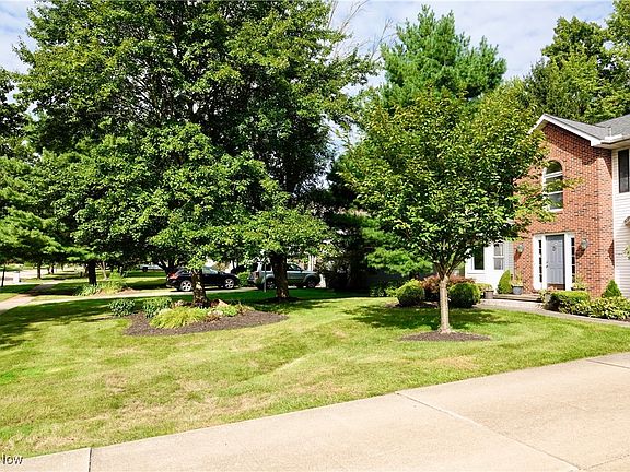 4th image of 36767 Meadowdale Dr