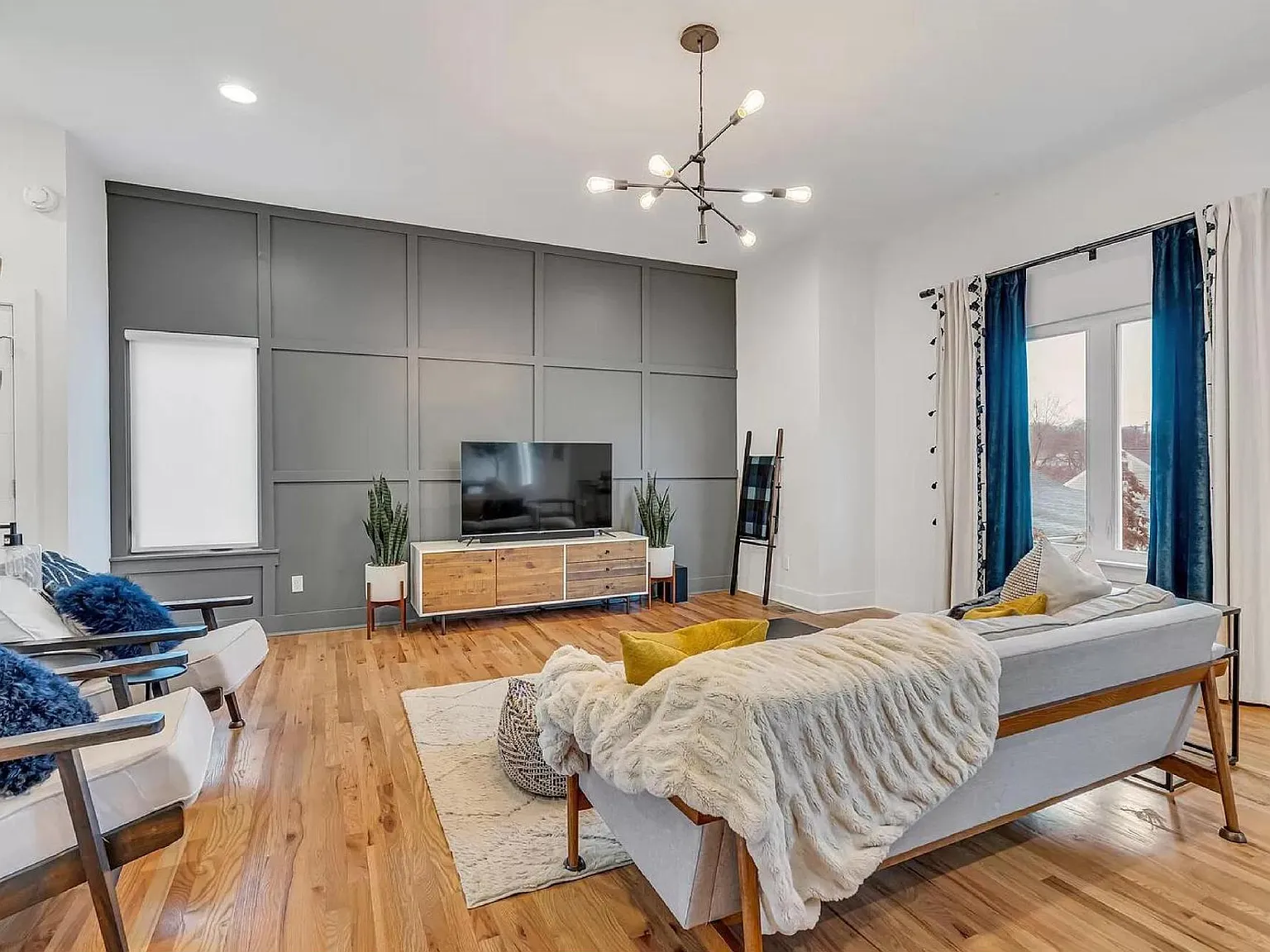 603 Snyder Ave — Photo 2