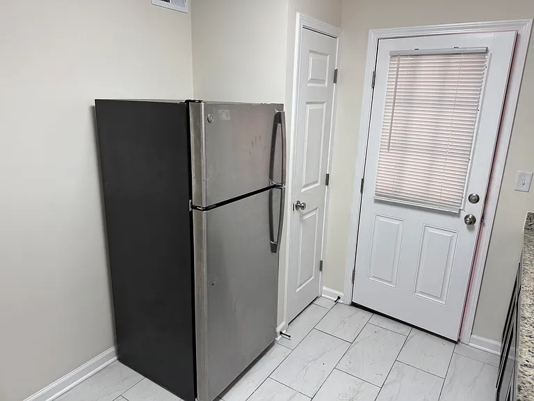 3917 Dunn Rd — Photo 2