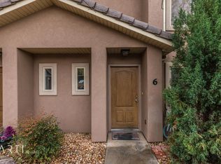 18 N 300 E APT 6, Washington, UT 84780