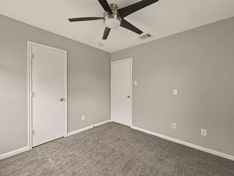 18302 Walden Gate Ln — Photo 27