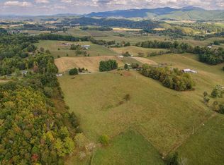 Wright Rd, Damascus, VA 24236