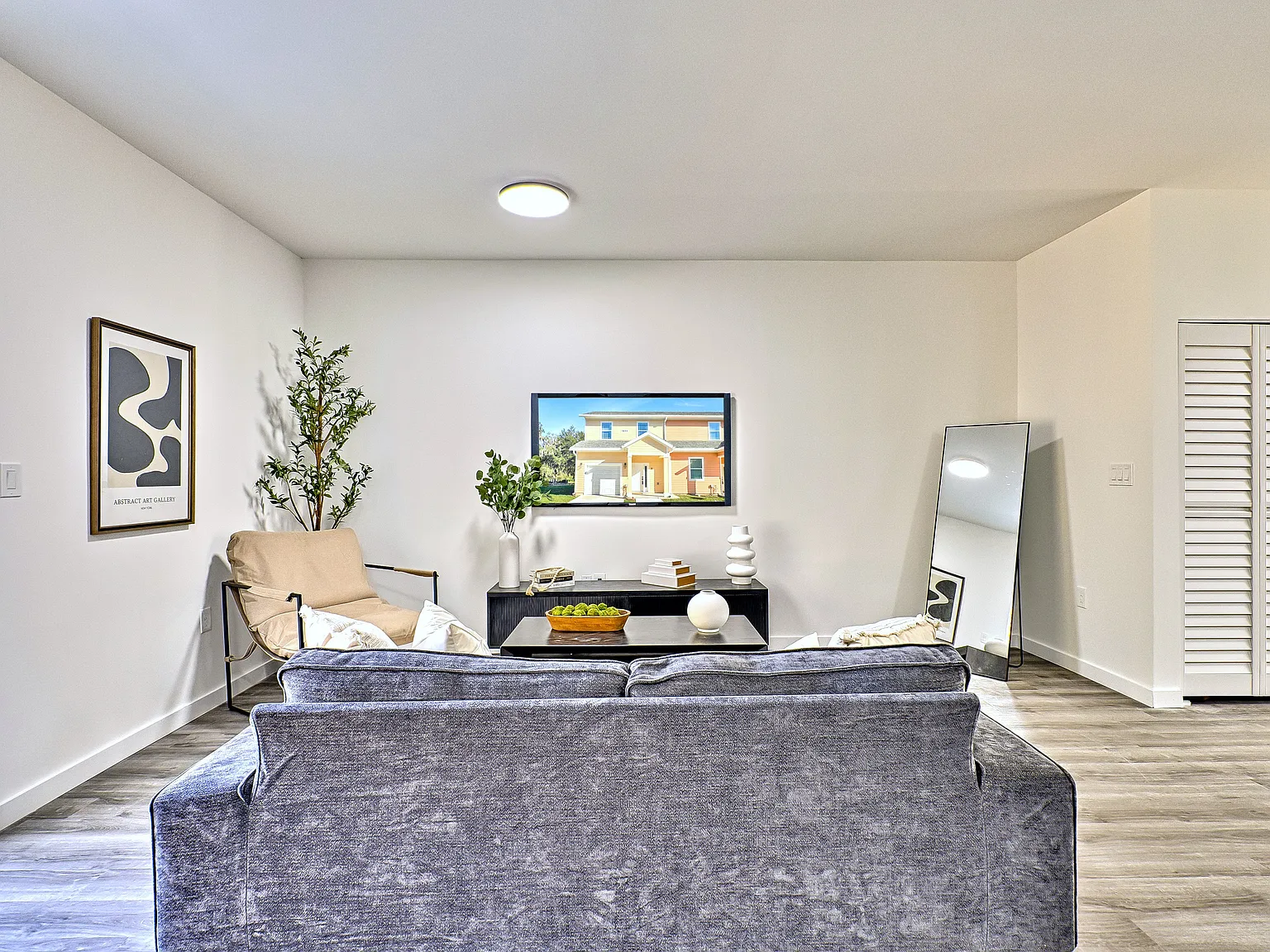 3 bed, 3.5 bath, 1611 sqft, $1,950 — Photo 4