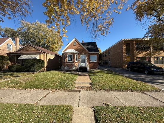 14417 S Atlantic Ave, Riverdale, IL 60827