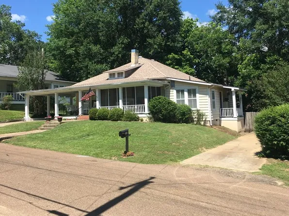 350 Panola St, Water Valley, MS 38965