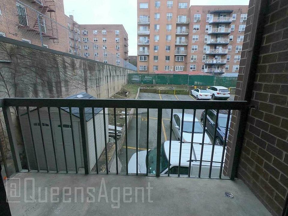 1st image of 14055 34th Ave #22
